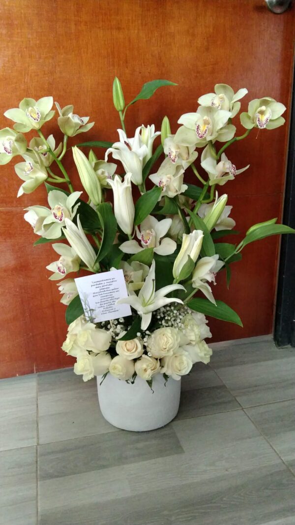 Orquídea, lirios y rosas R128 - Imagen 2