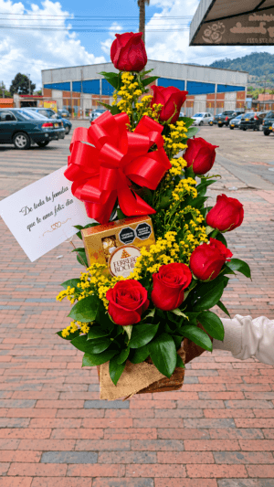 Espiral de 7 rosas y chocolates R07